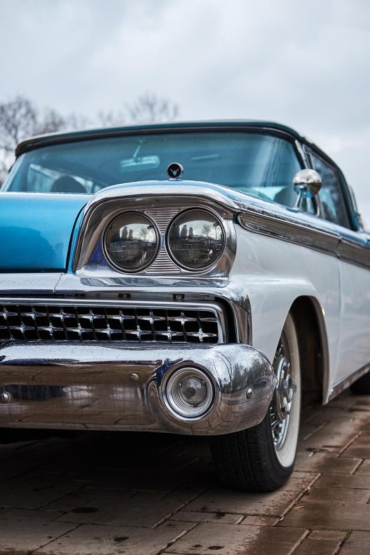 Contrôle de l’usure de la courroie de distribution à Morlanwez auto, gué, fonds d'écran de voiture, classique, phare, lampe frontale, vieille, rétro, ancien, peu fréquent, v8, convertible, véhicule, voiture, automobile, fermer